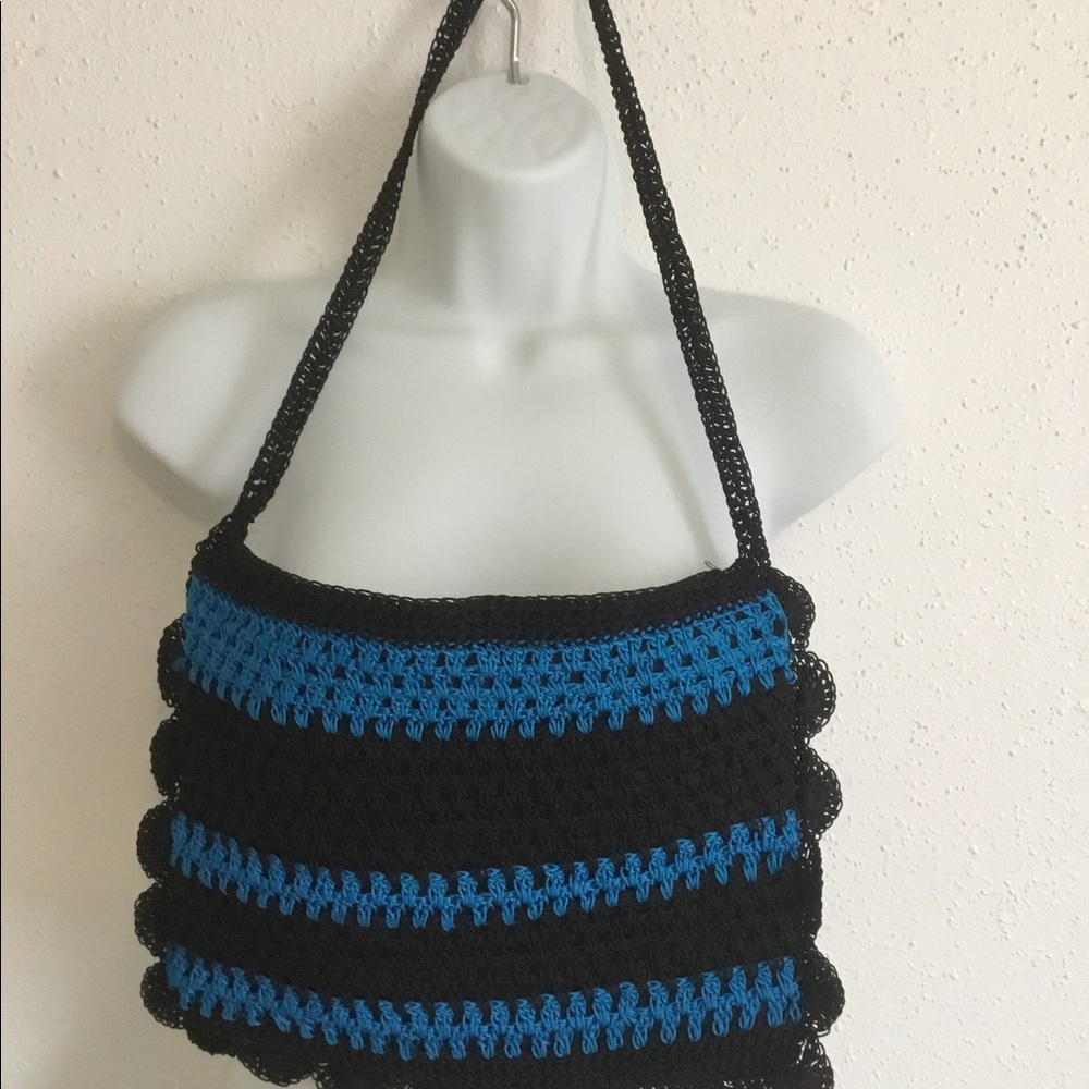 HAND KNITTED BAG